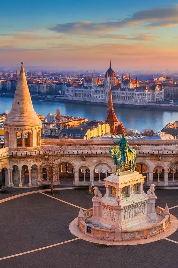 Tours in Hungary — the Parliament building in Budapest