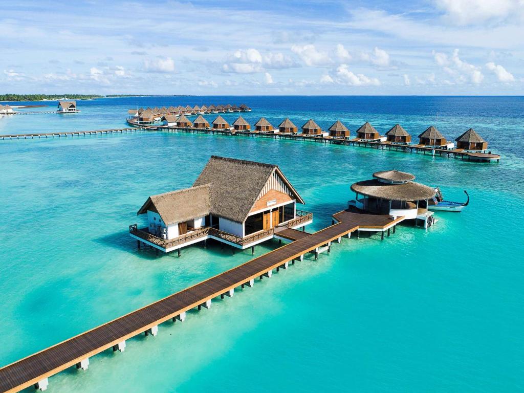 Мальдіви курорт