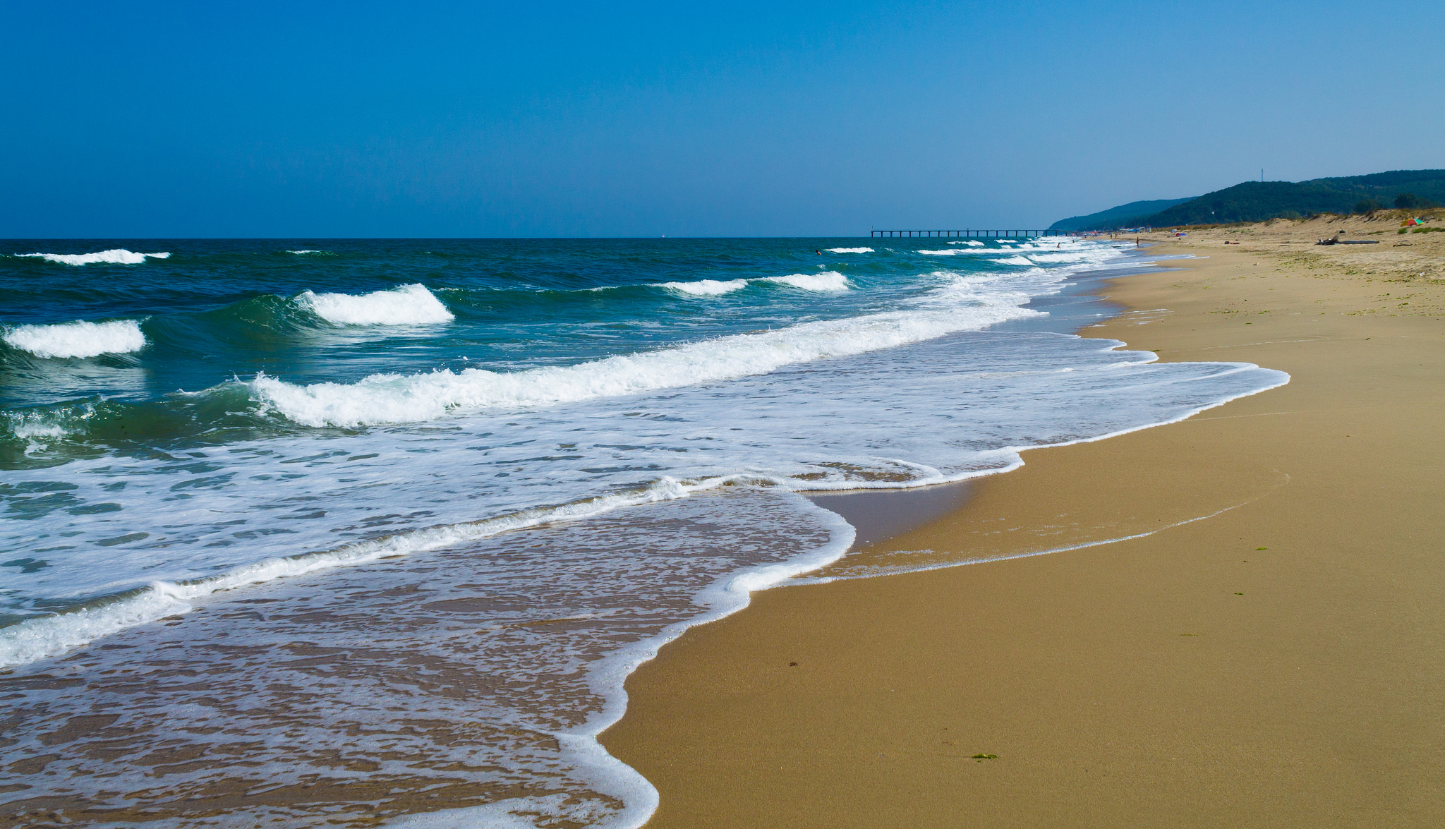 Немає жодних доказів забруднення морської води на чорноморських пляжах Болгарії