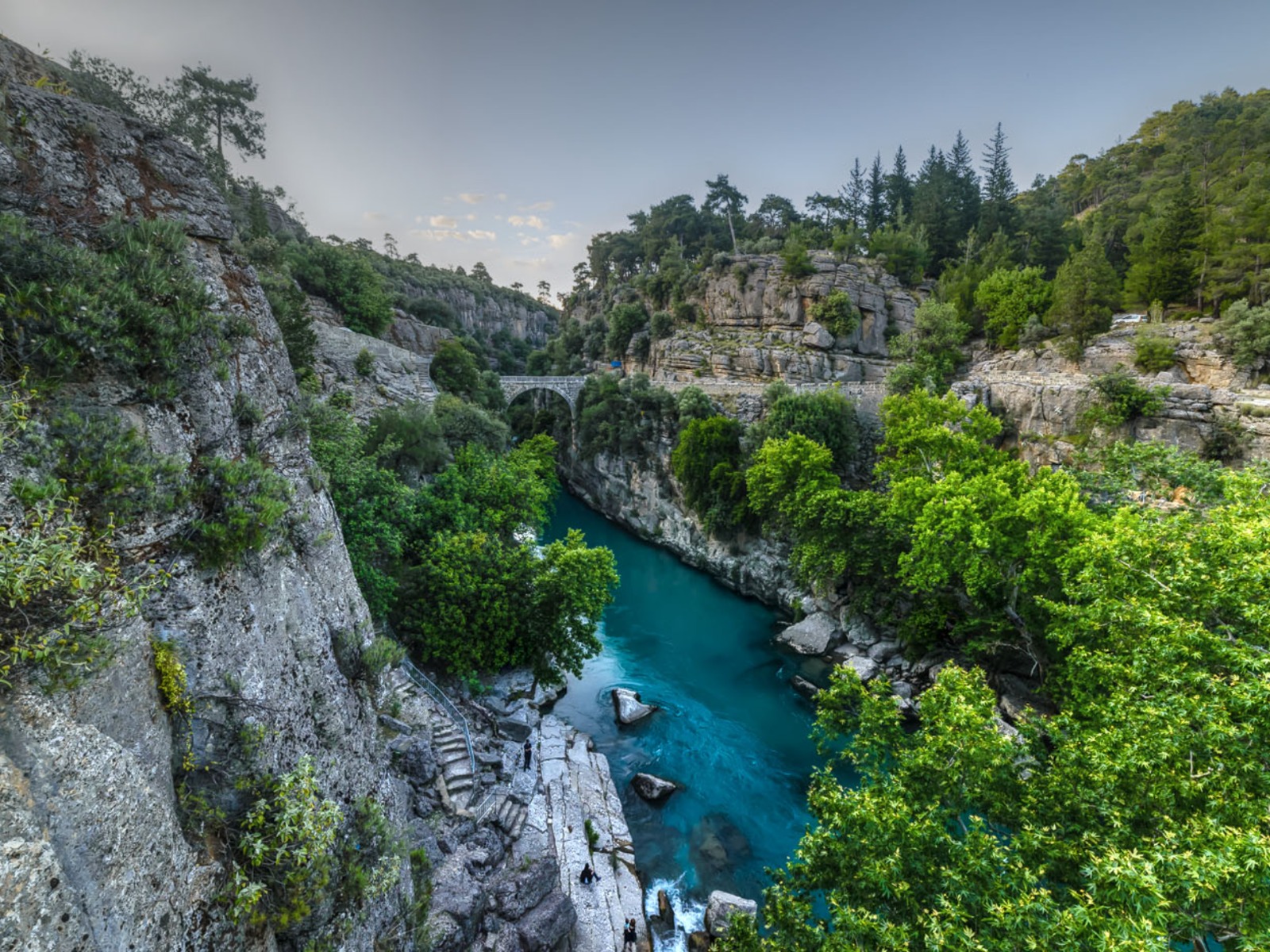 Анталія визнана найзеленішим містом Туреччини