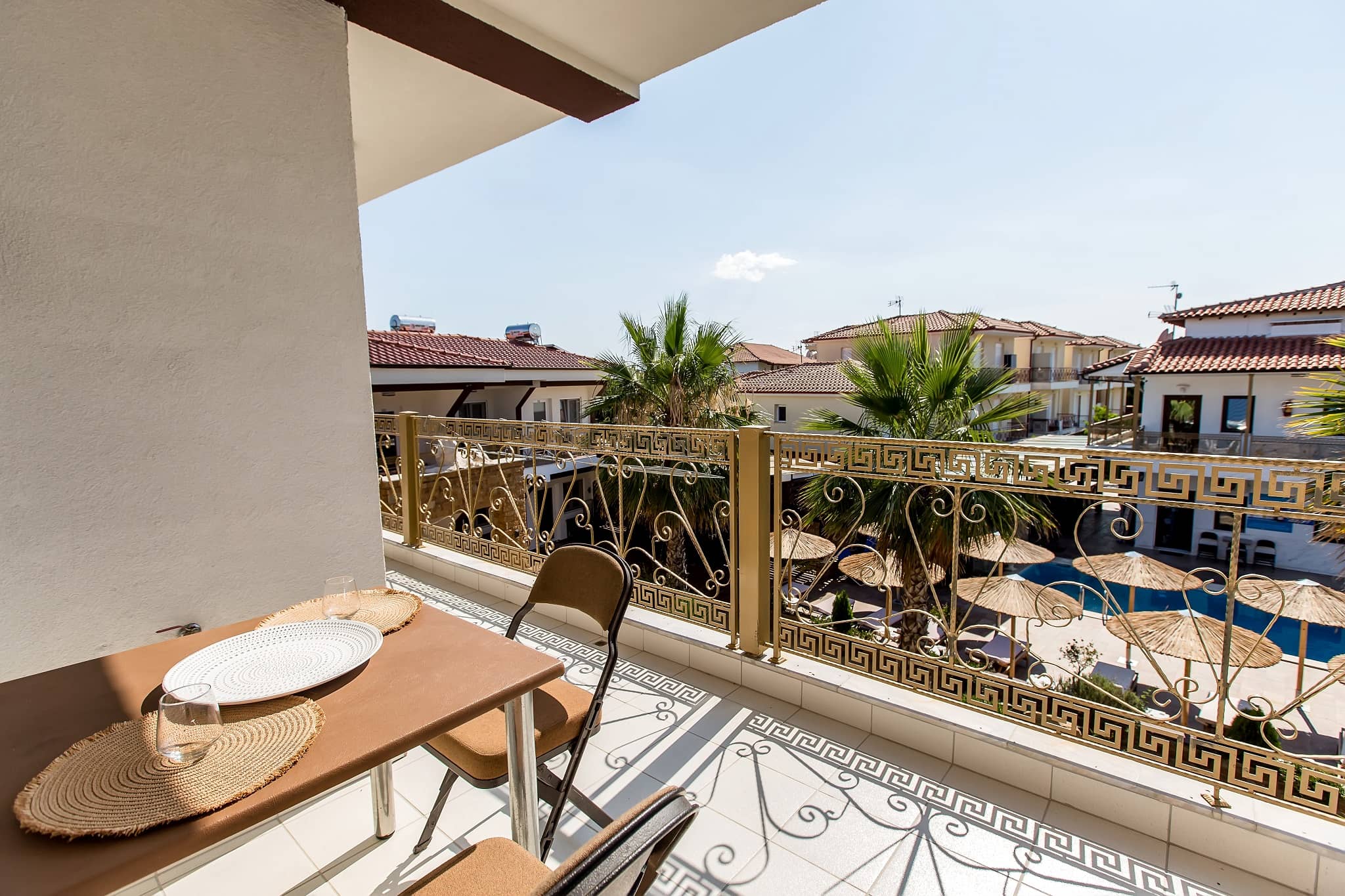 Балкон в готелі