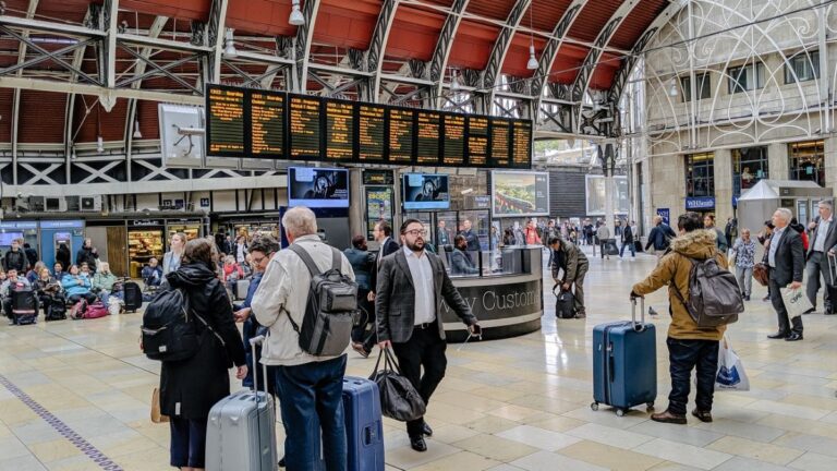 Задержки авиарейсов в Европе выросли на 400%