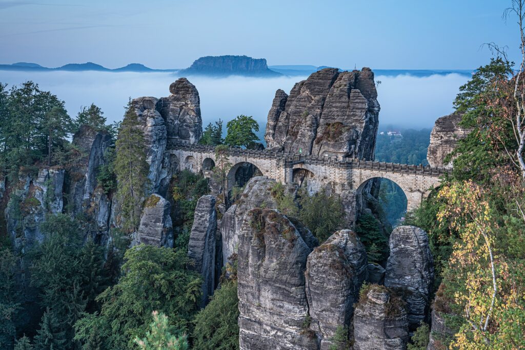 Rathen und Elbsandsteingebirge